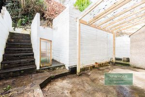 Photo 21- click for photo gallery